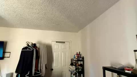 rubenzaragosa09 online show from April 9, 12:25 am