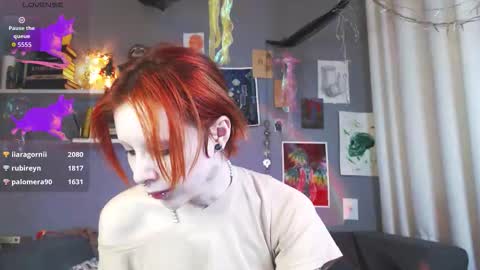 Rubi online show from December 14, 6:47 pm