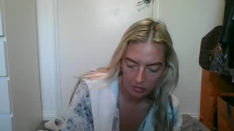 rubyredxxxoxxx online show from December 24, 8:33 am