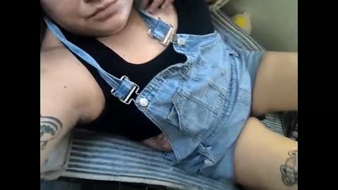 Ruby Violet  online show from September 10, 7:04 pm
