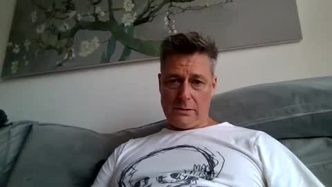 Snapshot of rudeski chatting on December 29, 12:45 pm rudeski online show from December 29, 12:45 pm
