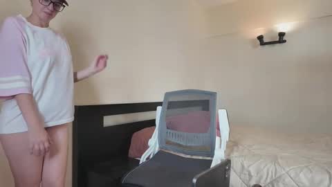 RufMichAn online show from March 4, 1:52 pm