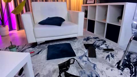 Chrissy online show from September 24, 2:57 pm