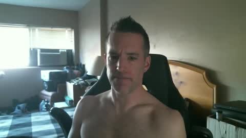 rustic_cuse_777 online show from October 6, 9:10 pm