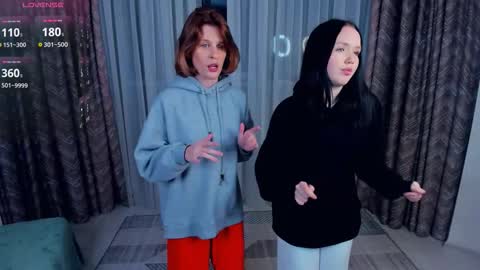 Jessica Blondie Lannie Brunette online show from September 21, 5:06 pm