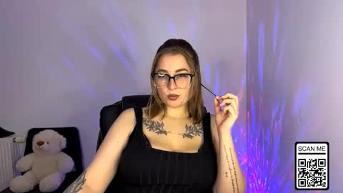 Nika online show from November 4, 5:36 pm