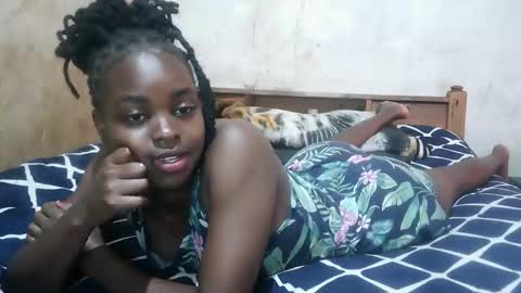 ruu_prettygal online show from March 29, 8:16 am