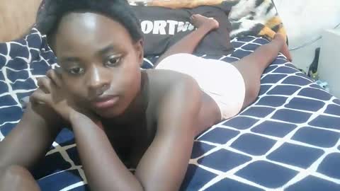 ruu_prettygal online show from February 21, 7:44 am