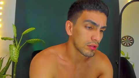 Ryan independent model online show from September 10, 2:12 am