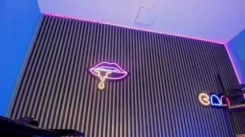 RYAN online show from November 19, 3:22 pm