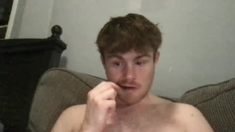 ryanhung_57 online show from October 31, 2:45 am