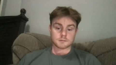 ryanhung_57 online show from April 9, 3:10 am