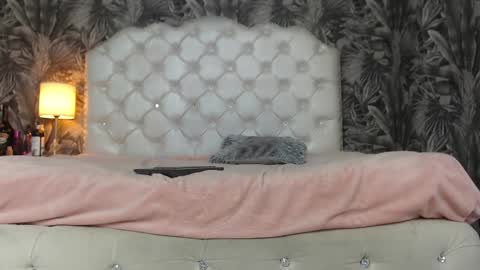 rylierouse online show from October 4, 12:03 pm