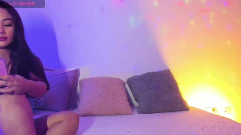 Snapshot of saarawiilson chatting on December 30, 5:37 am SARA WILSON online show from December 30, 5:37 am