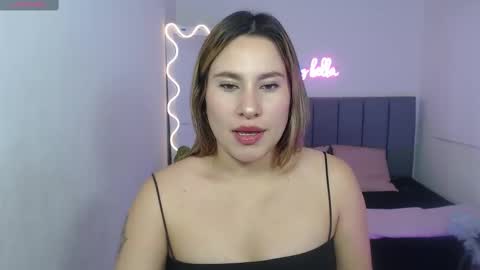 saaya_tay online show from March 4, 3:00 am