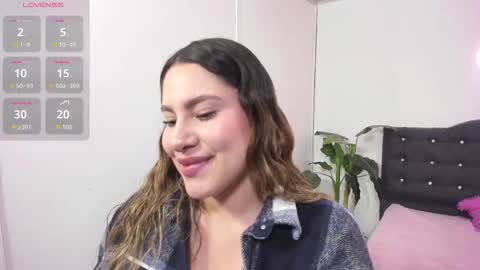 saaya_tay online show from October 9, 3:23 am