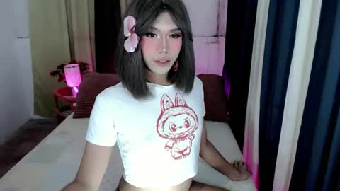 cathllea online show from February 6, 7:05 pm