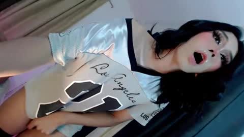cathllea online show from July 16, 6:00 pm