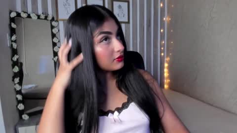 mariana  online show from March 8, 9:08 pm