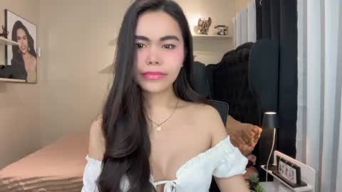sabrinamadonna54 online show from June 18, 9:47 am
