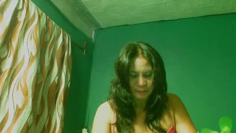 naden online show from February 3, 6:39 pm