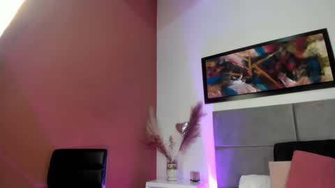 Sabrina Warren online show from February 19, 11:38 am