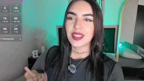 sabrinna online show from May 11, 12:17 am