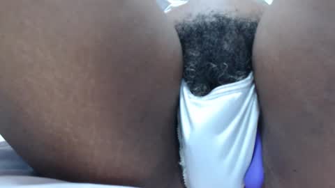 Snapshot of sacha_macgregor1 chatting on October 28, 6:03 am SACHA MACGREGOR1 online show from October 28, 6:03 am