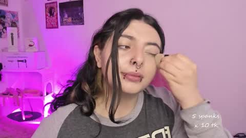 Ig  online show from September 23, 12:32 pm