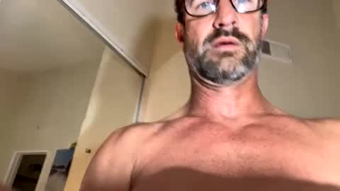 R online show from February 24, 12:52 pm