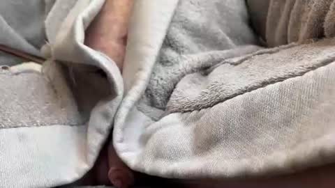 saconuts online show from December 22, 9:16 am