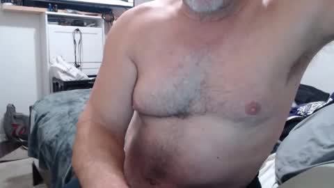 dadbod online show from December 1, 8:34 am
