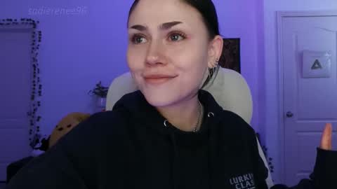 Sadie Renee  online show from December 15, 11:23 pm