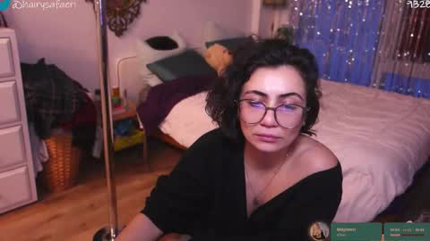 Safa online show from December 19, 9:32 pm