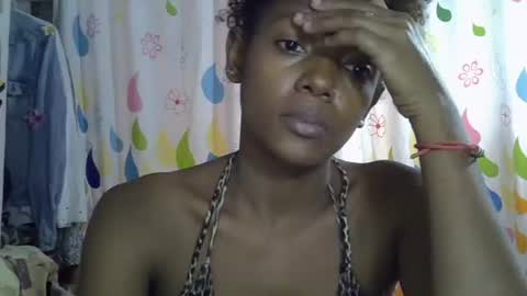 safira19 online show from October 13, 12:18 pm