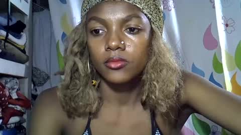 safira19 online show from September 9, 9:37 pm