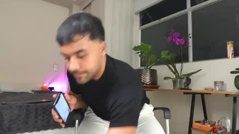 Sag online show from March 7, 12:10 am