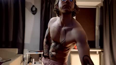 Adam online show from November 15, 5:20 am