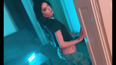 Sage Storm online show from February 21, 5:02 am