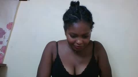 sahina93 online show from March 6, 3:13 pm