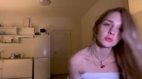 Sofia online show from November 9, 8:44 pm