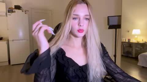 Sofia online show from October 30, 4:18 pm