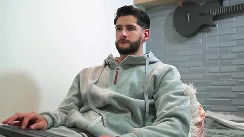 saimon  online show from February 18, 2:05 am