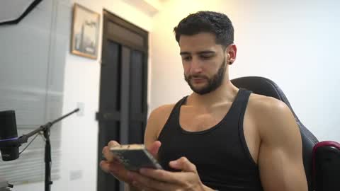 saimon  online show from April 5, 12:51 am