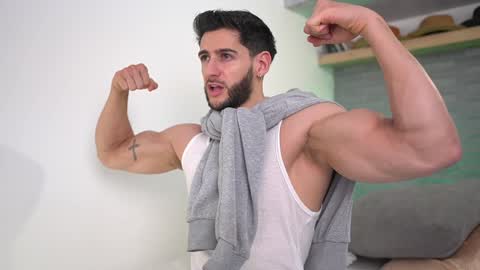 saimon  online show from December 5, 11:45 pm