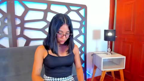 Saira online show from April 17, 10:01 pm