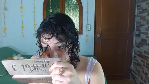 crisma online show from October 19, 5:06 pm