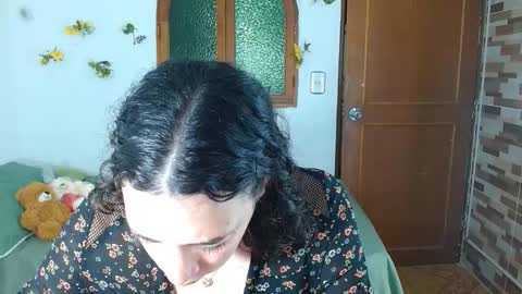 crisma online show from October 5, 9:00 pm