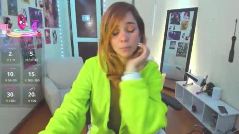 sakura_of online show from September 20, 12:19 pm