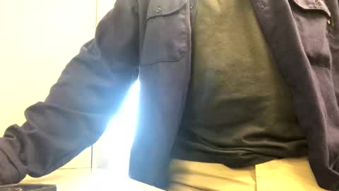 Snapshot of salgozzi chatting on September 18, 1:48 pm Cum Hanks online show from September 18, 1:48 pm
